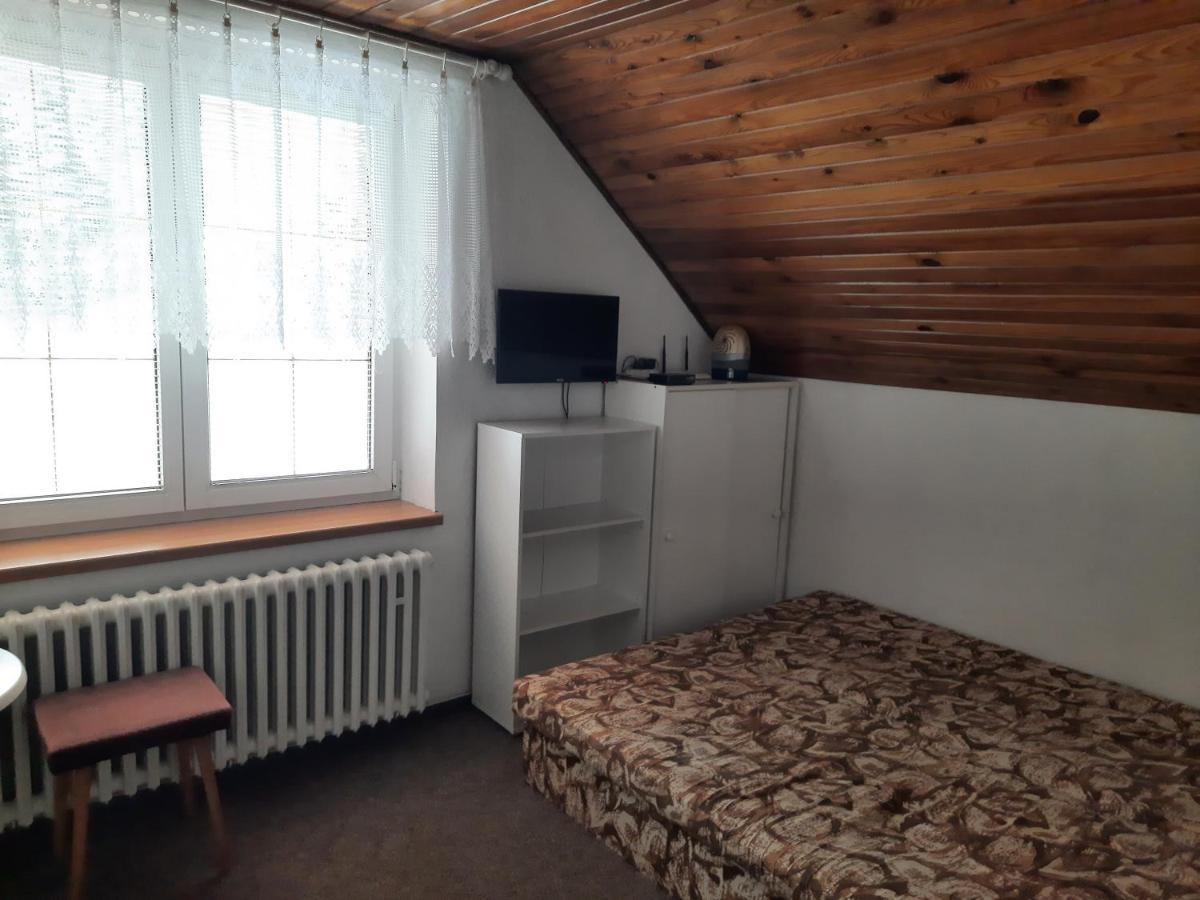 فندق Penzion Pod Paprskem Staré Město المظهر الخارجي الصورة